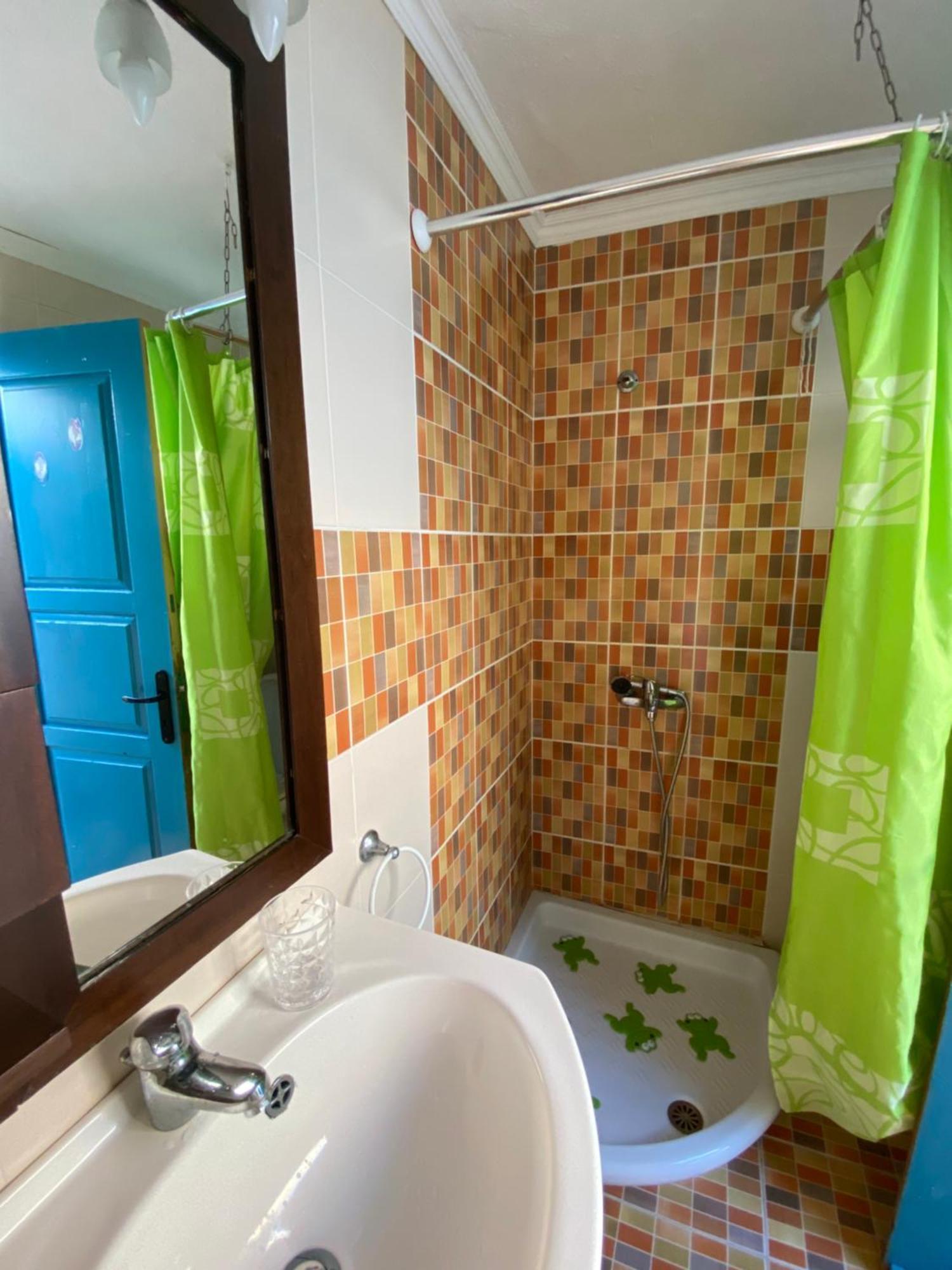 Kleopatra Sweet Home Simi Exterior foto